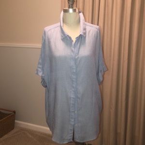 Chico’s light weight blouse. Chico’s size 3